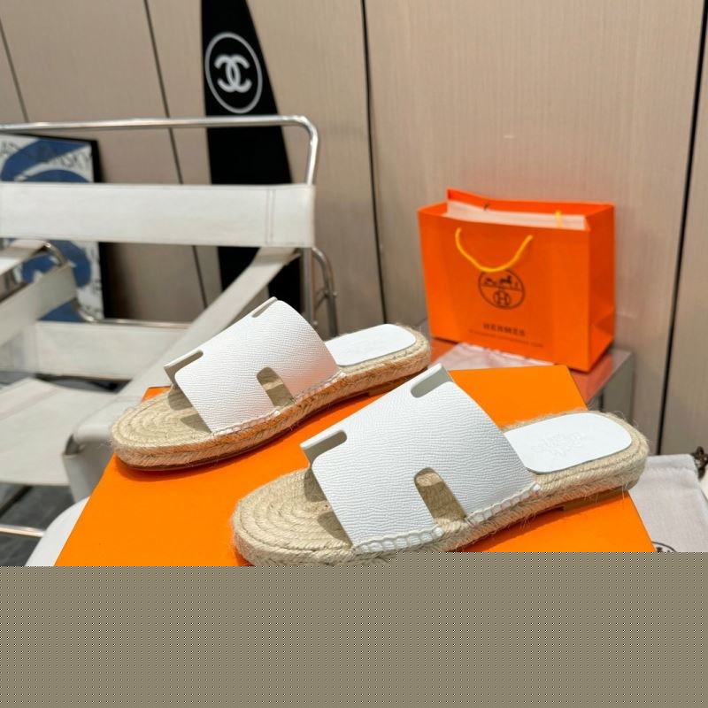 H**mes slippers